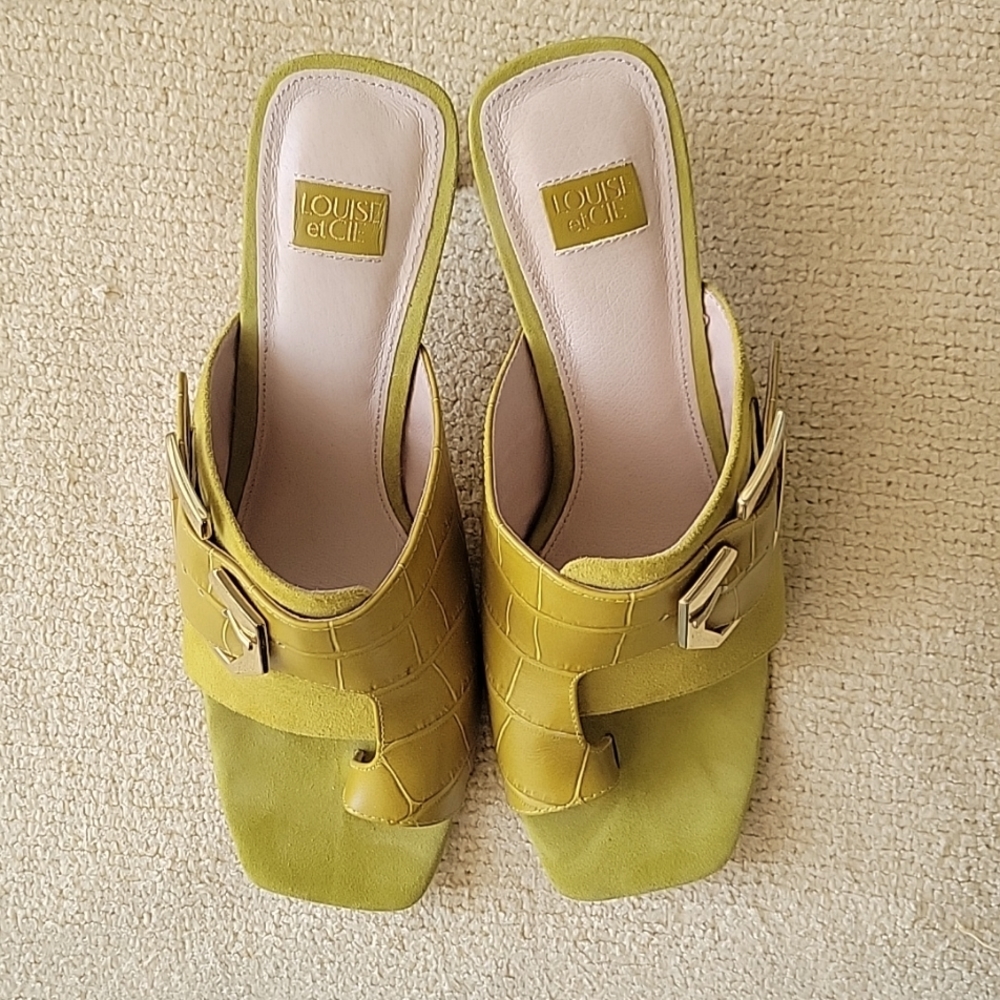 Sandal